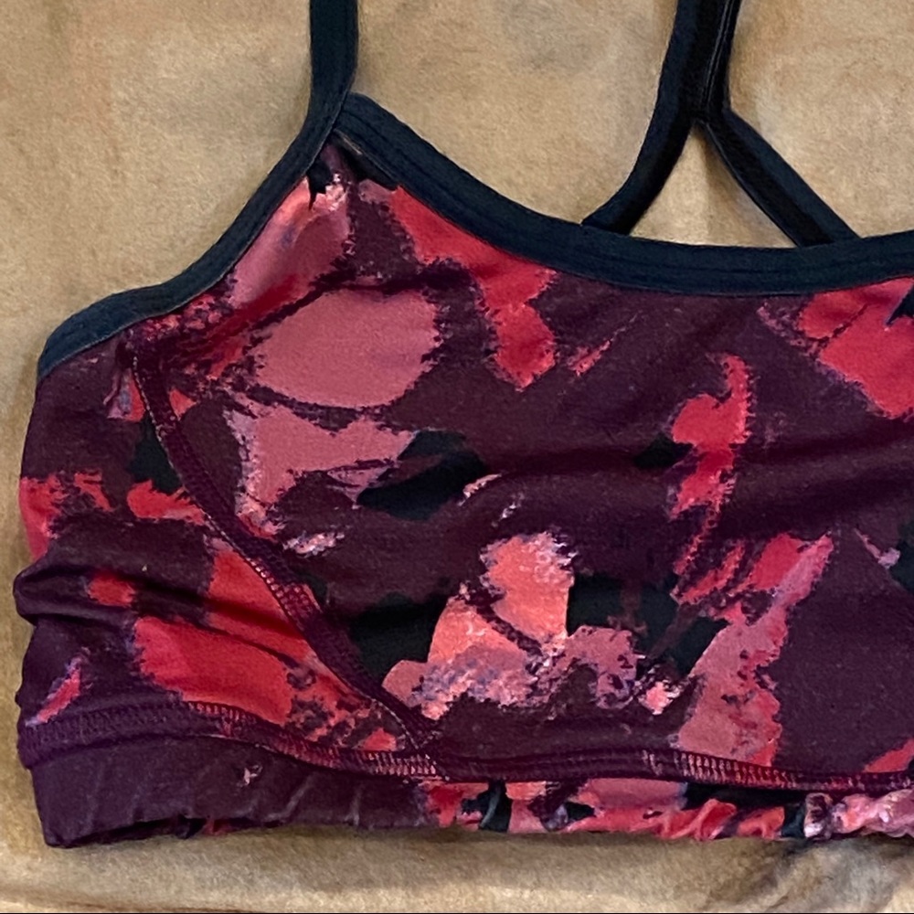 Keyhole Back Bra - Picture 3 of 14